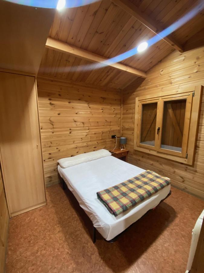 Bungalow & Camping Fuente De Regrustan Graus Dış mekan fotoğraf